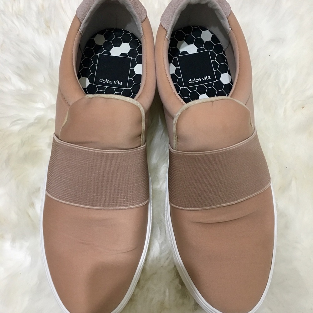 SOLD Dolce Vita Blush Neoprene Sneakers Size 6.5 - Picture 4 of 6